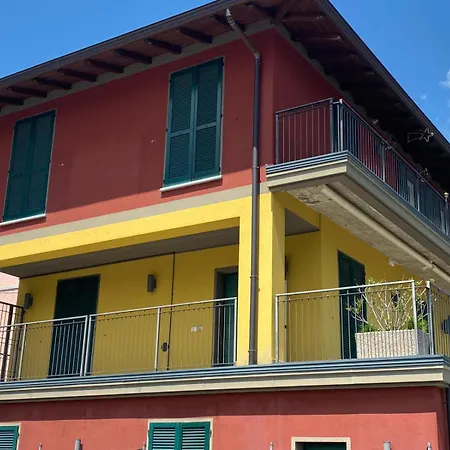 The Duplex - Big With Terraces *